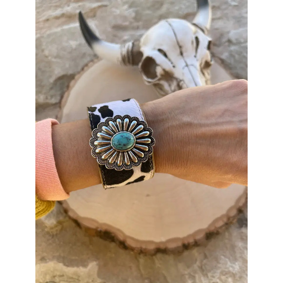 Cowhide Concho Bracelets Hair On Cowhide Genuine Leather Brown Grey Speckle - Picture 11 of 11